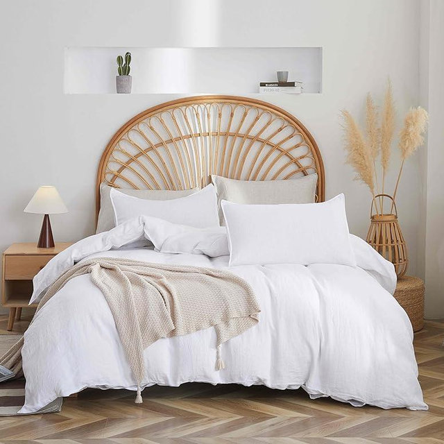 AORISSI 100% French Flax Linen Duvet Cover Set, Queen Size 90''x90'' 3 Pcs with 8 Corner Ties and Button Closure, Soft and Breathable for All Season(White, Queen)