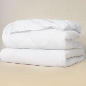 Plushy Mattress Protector - Queen
