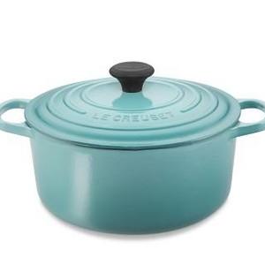 Le Creuset Signature Cast-Iron Round Dutch Oven, 5 1/2-Qt., Caribbean