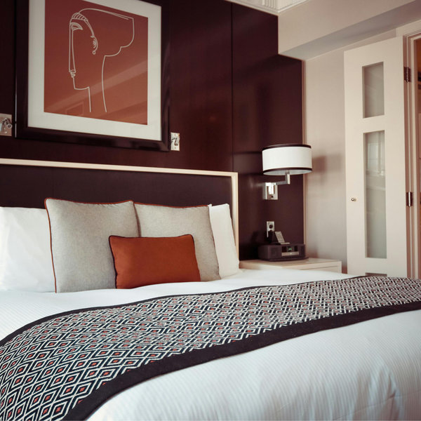 Honeymoon Hotel