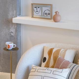 Floating Double Wall Frame