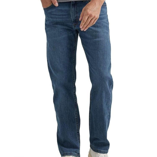 Wrangler Authentics Men's Regular Fit Comfort Flex Waist Jean