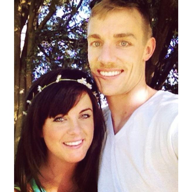 Ike's sandwich day. Pretty sure this was the day Maggie realized she loved Jono. c: 2013