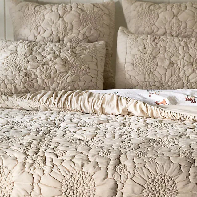 Dahlia 100% Cotton Jersey Floral Quilt