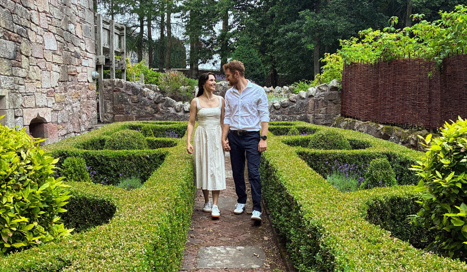 The Wedding Website of Imogene Welles and Ian MacKellar