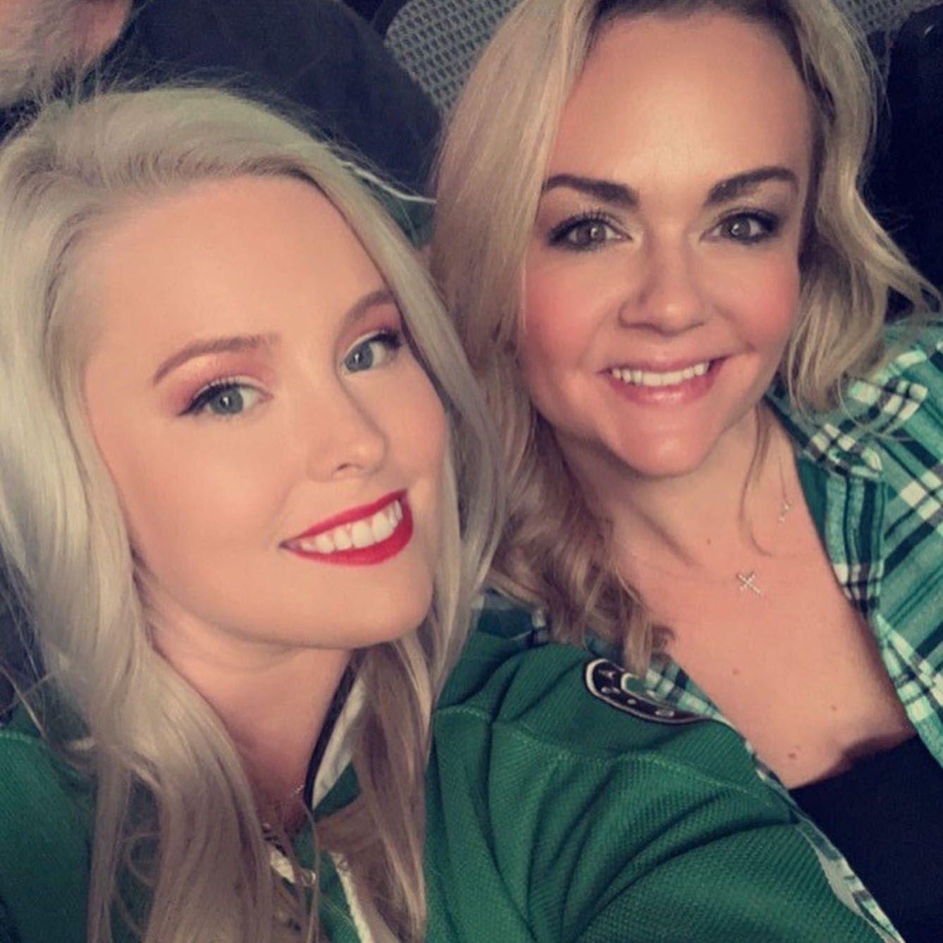 Ellie and Olivia at Dallas Stars Game