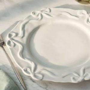 Benedita Bow Stoneware Dinner Plates, Set of 4