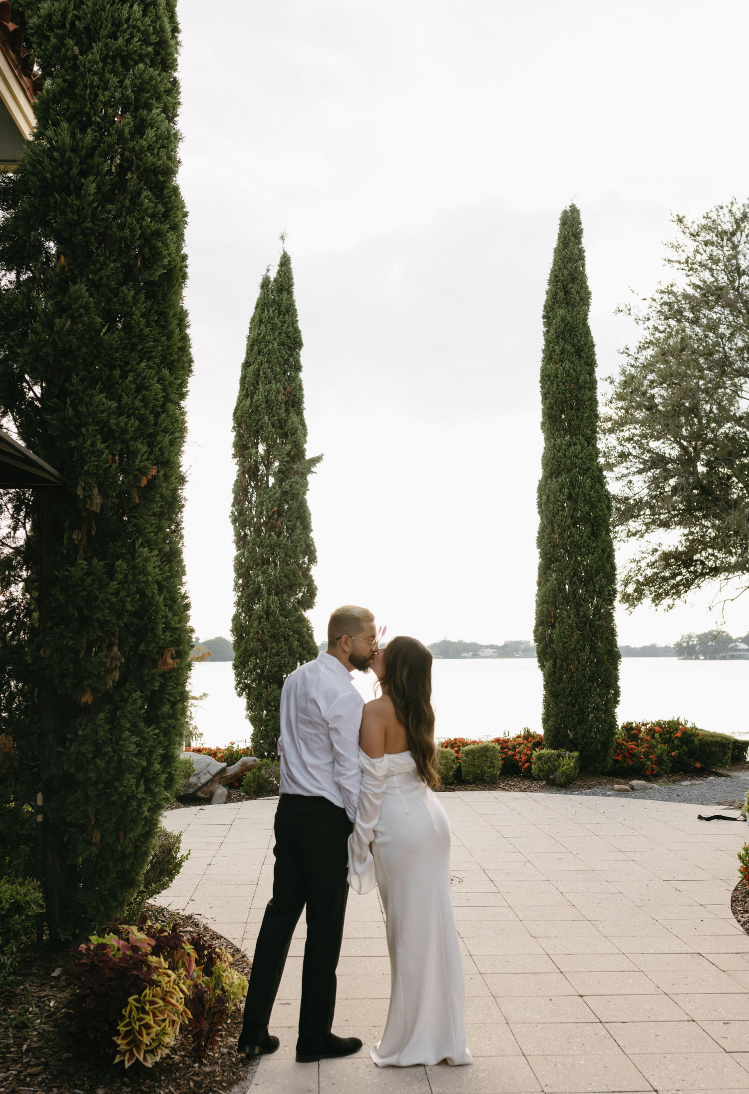 The Wedding Website of Jasmine Henderson and Oscar Ramirez