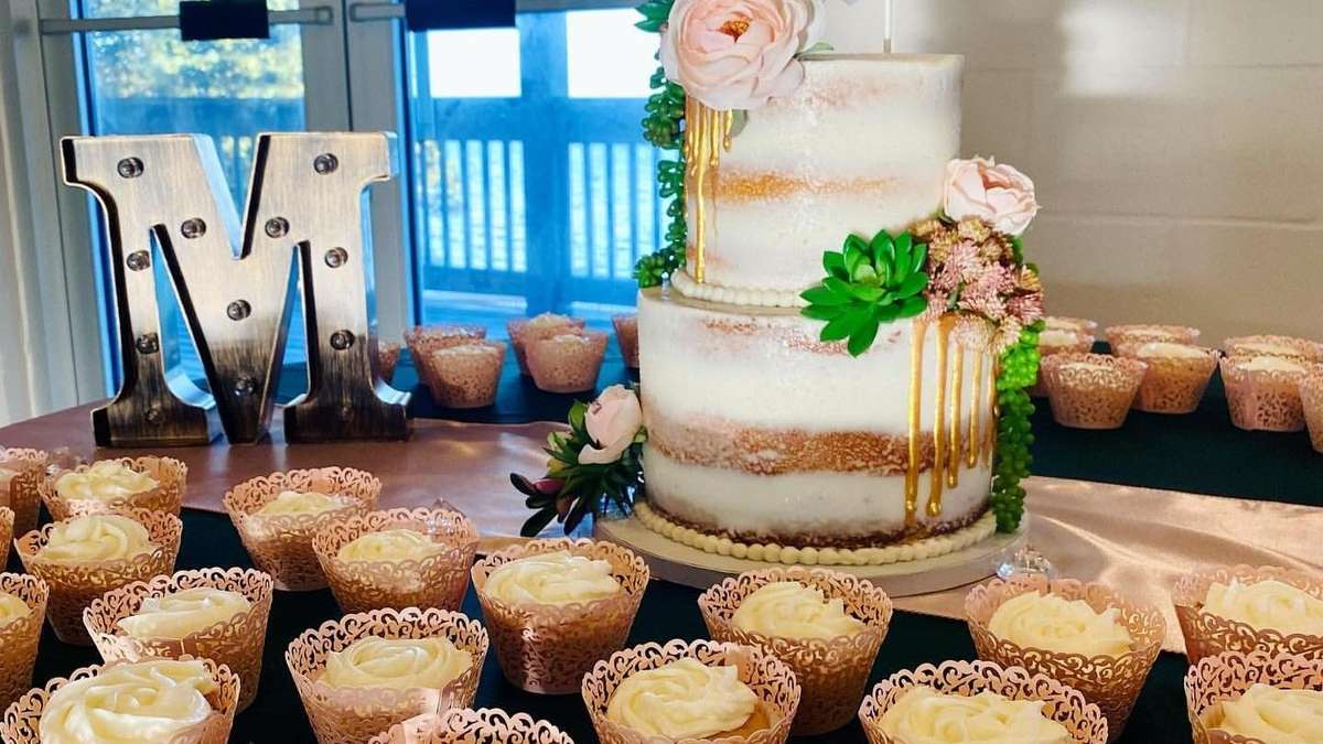 Creative Sweets Bakery | Wedding Cakes & Desserts | Cost, Reviews ...