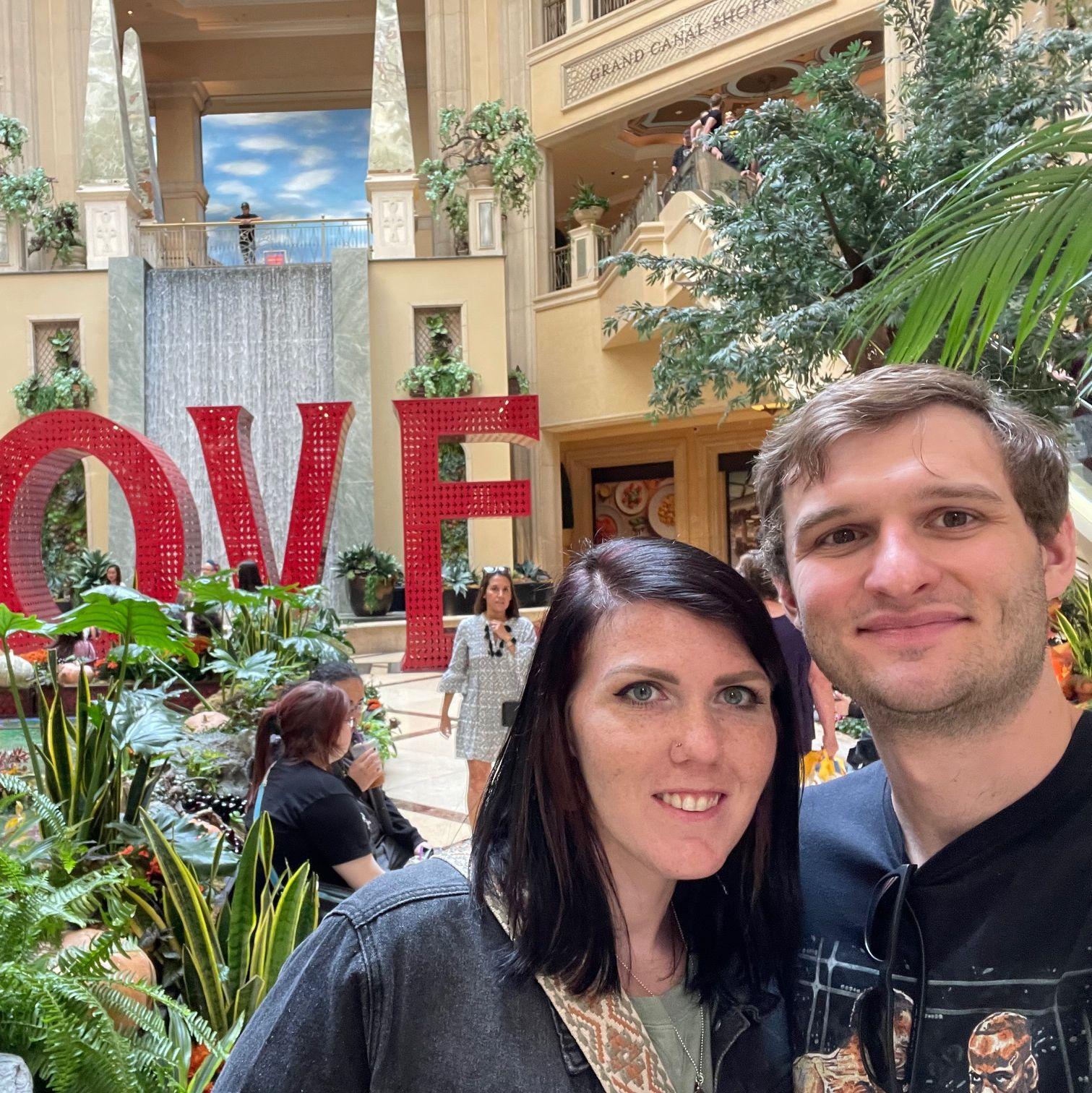 Exploring hotels and casinos in Las Vegas! October 22, 2022