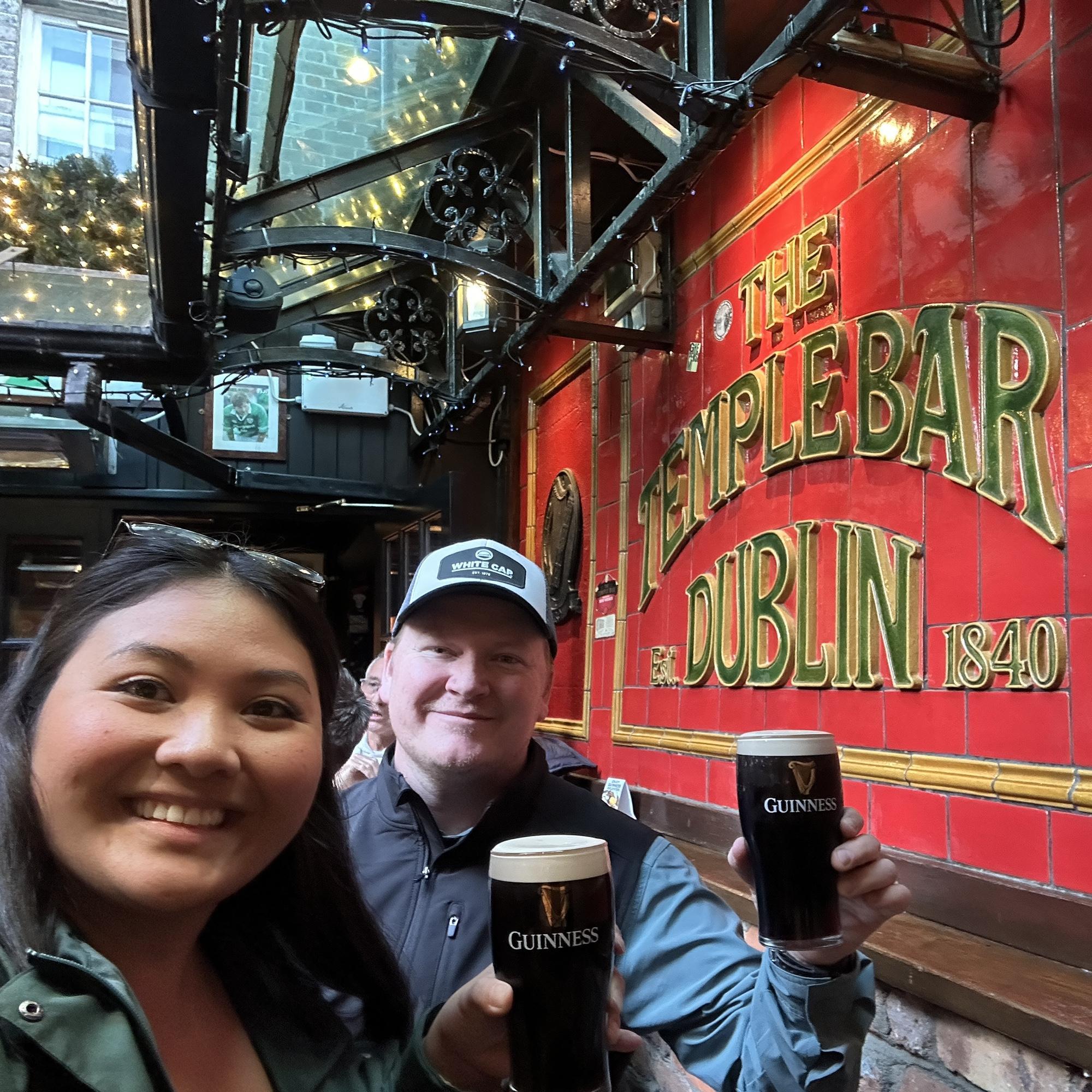 🇮🇪 Temple Bar, Dublin, Ireland 🍻