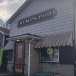 Hunts Pub