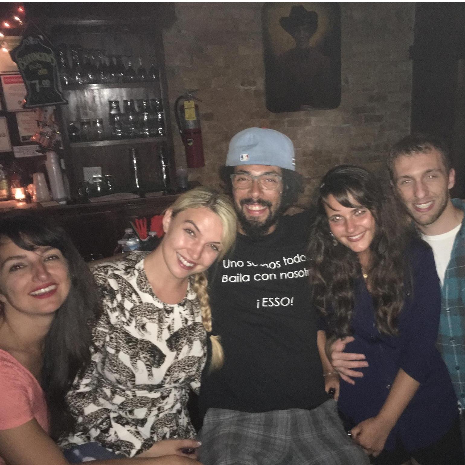 A bar concert