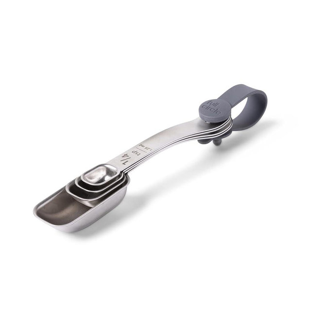 Full Circle Skinny Dip, Stainless Steel Measuring Spoons, 4-Piece Set - 1/4 tsp, 1/2 tsp, 1 tsp, and 1 Tbsp - Perfect for Spice Jars - Dishwasher Safe