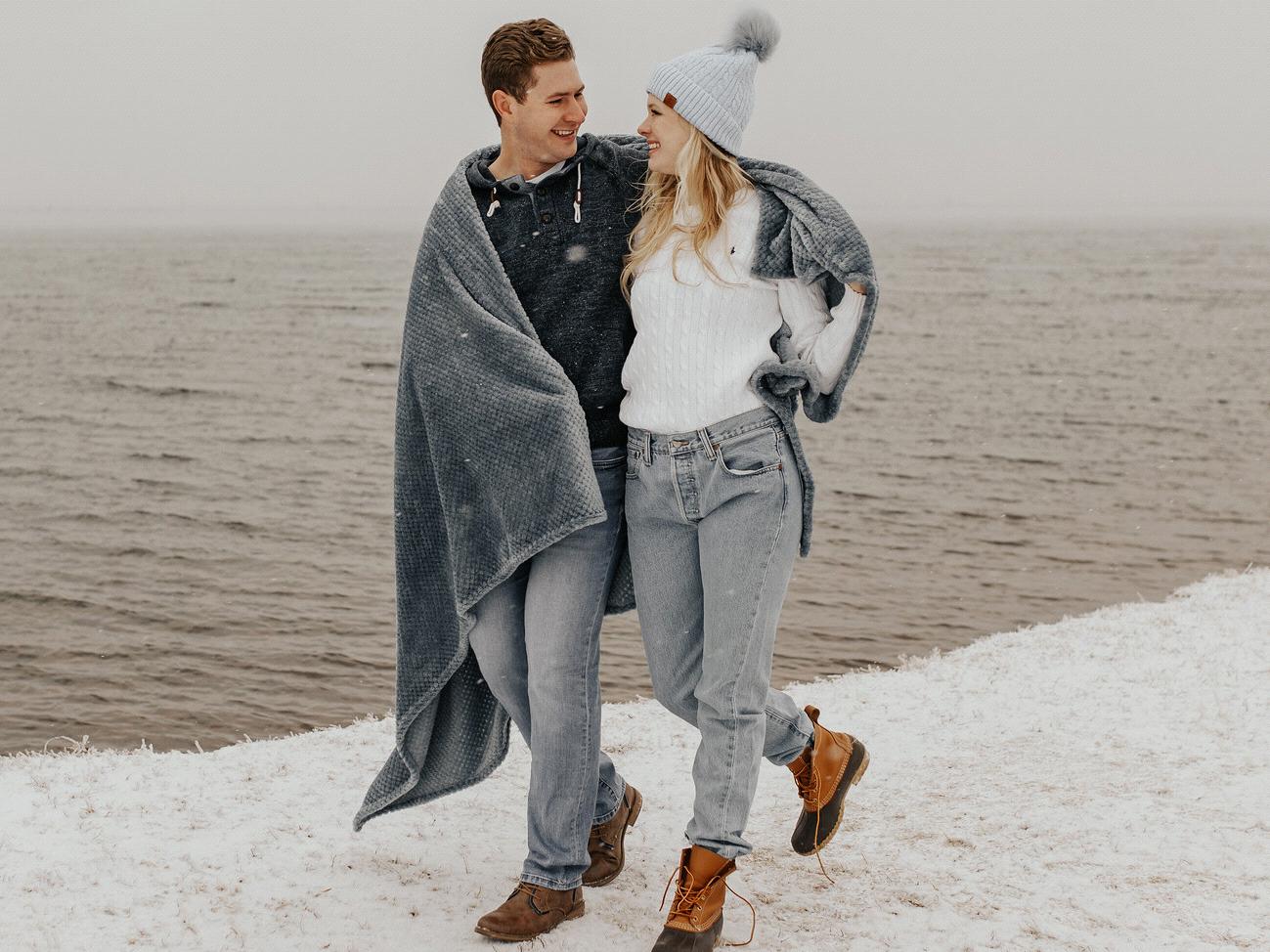 The Wedding Website of Amber Robinson and Landon Robin