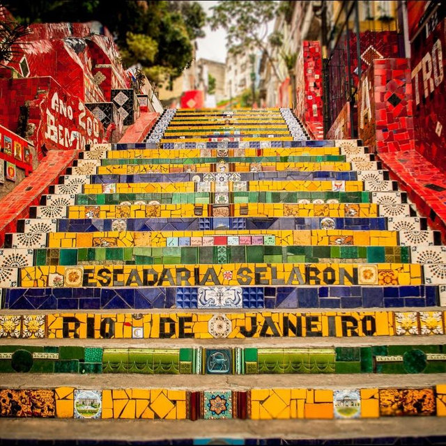 Sightseeing tour in Santa Teresa.