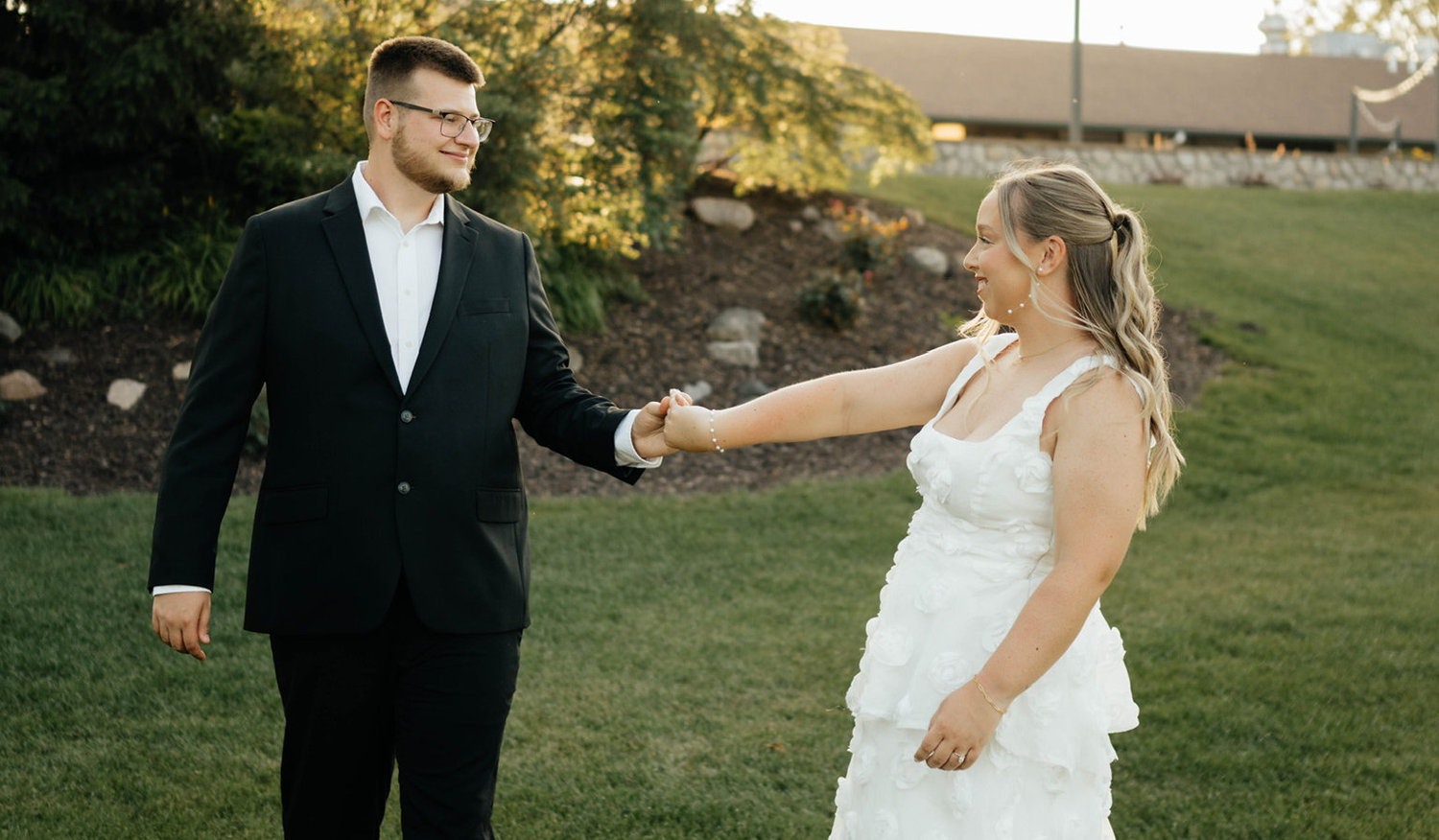 The Wedding Website of Hanna Johnson and Zack Hosler