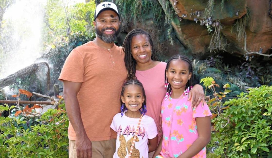 The Wedding Website of Pilar Shelton and Demetrius Beckham