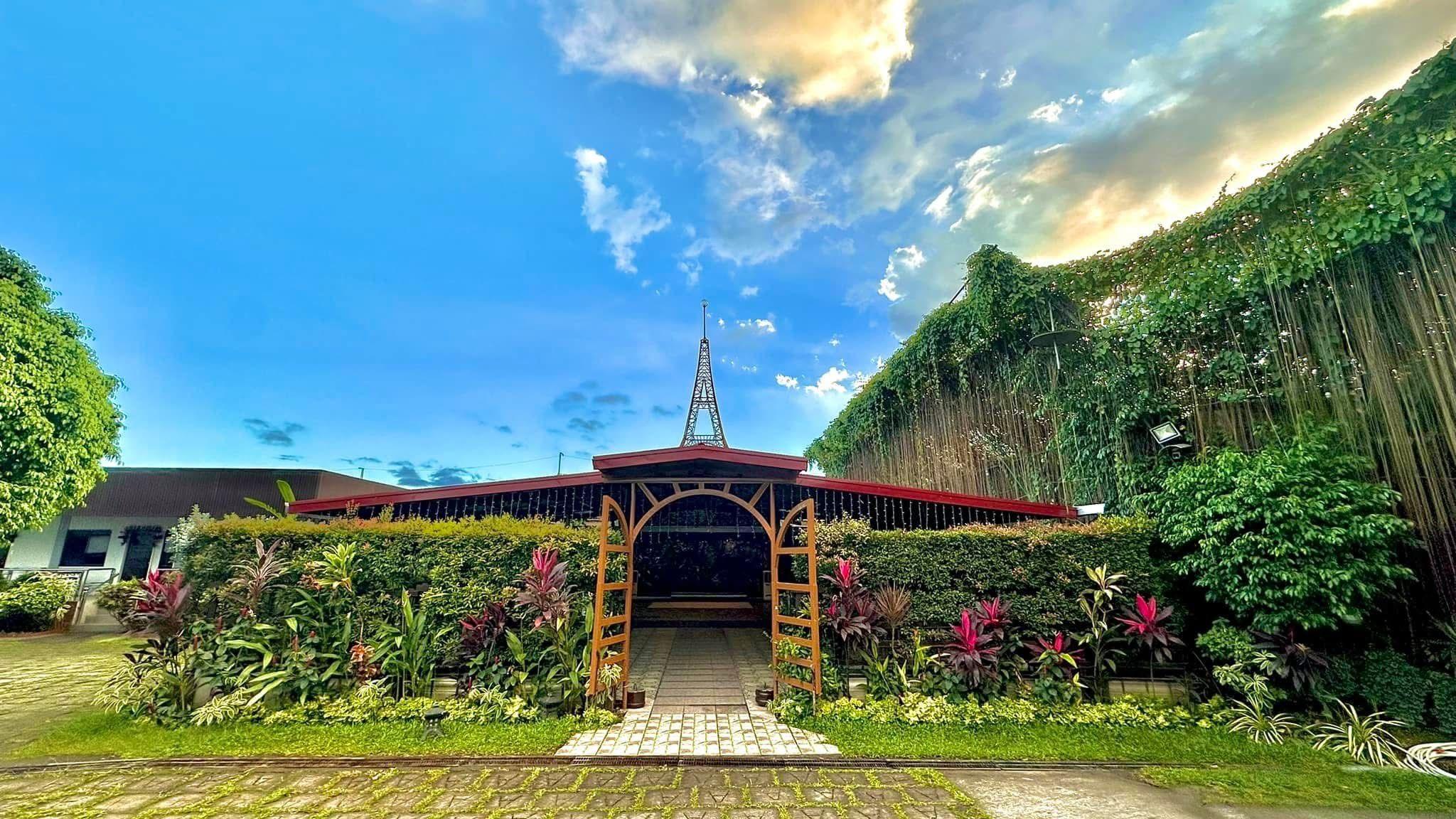 The Wedding Website of John Paul Badilla and Carina Villaflor