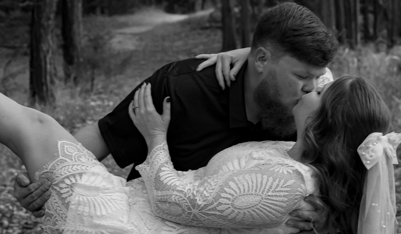 The Wedding Website of Katlynn Galemore and Kendrick Gonser