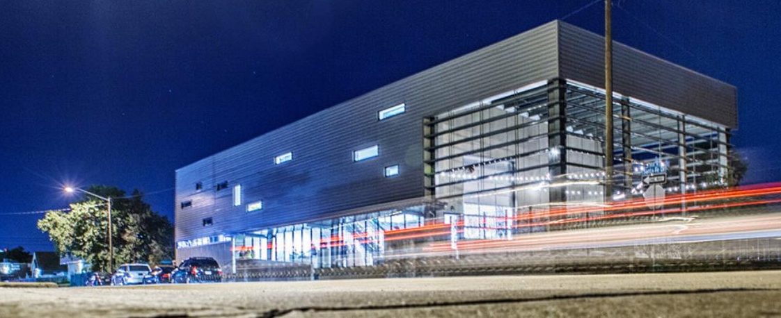 The Wedding Website of Cindy Van and Alexander Phantharangsy