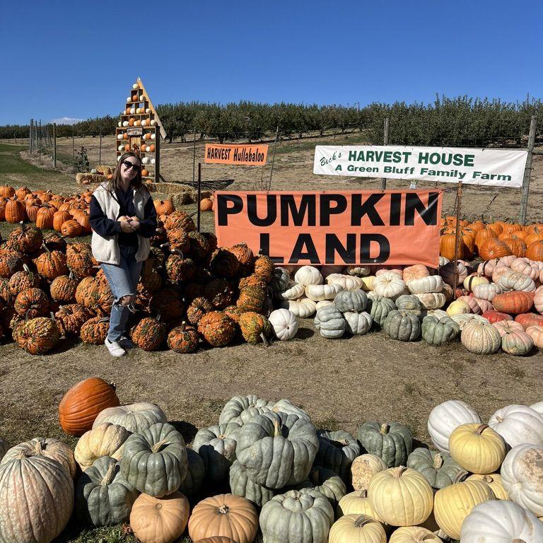 Went on a pumpkin patch date to Greenbluff, WA! (Oct 2024)