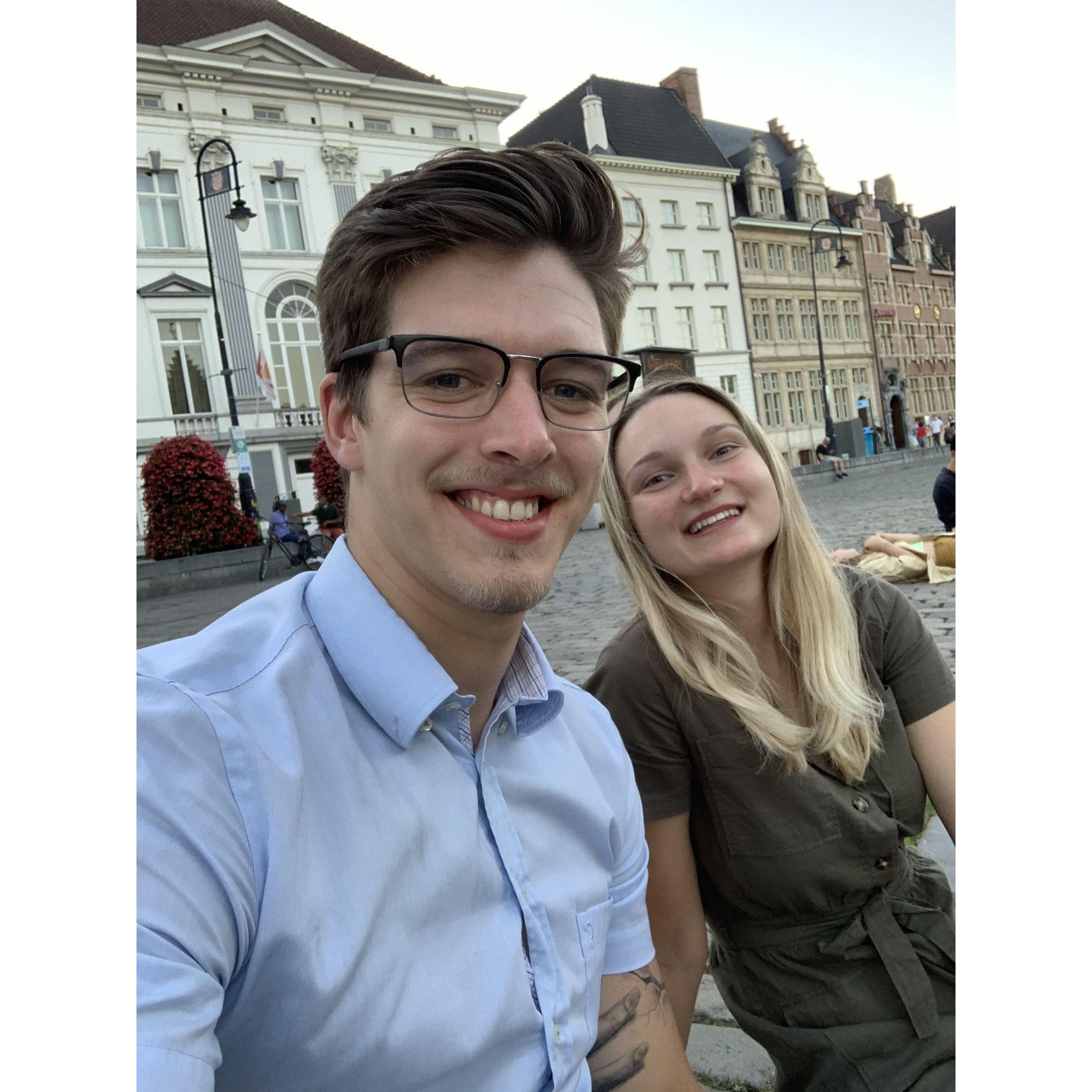 Before we started dating, we liked exploring Ghent in the summer of 2020!