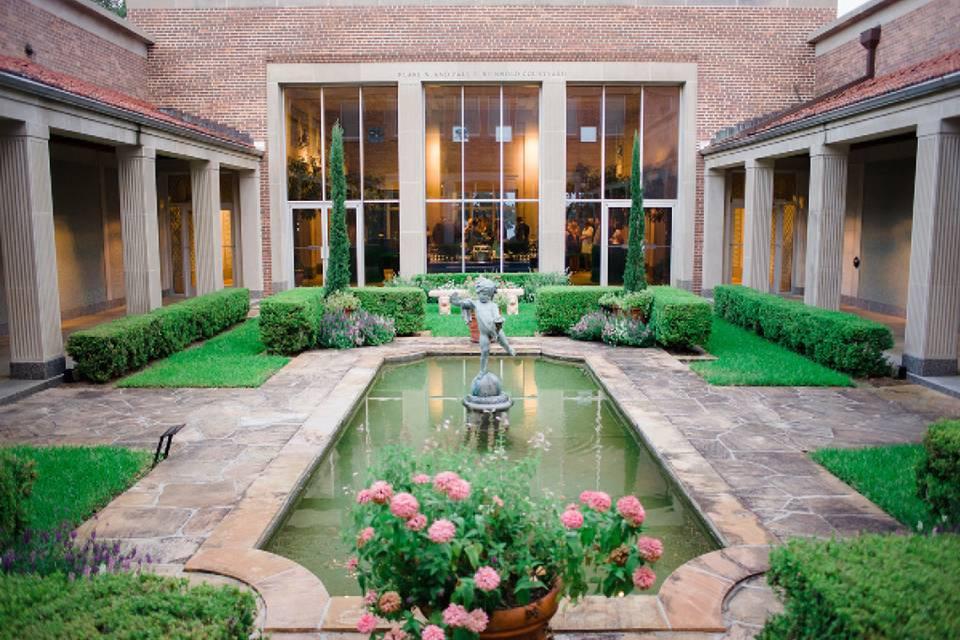 The Wedding Website of Lauren Pagel and Justin Mann