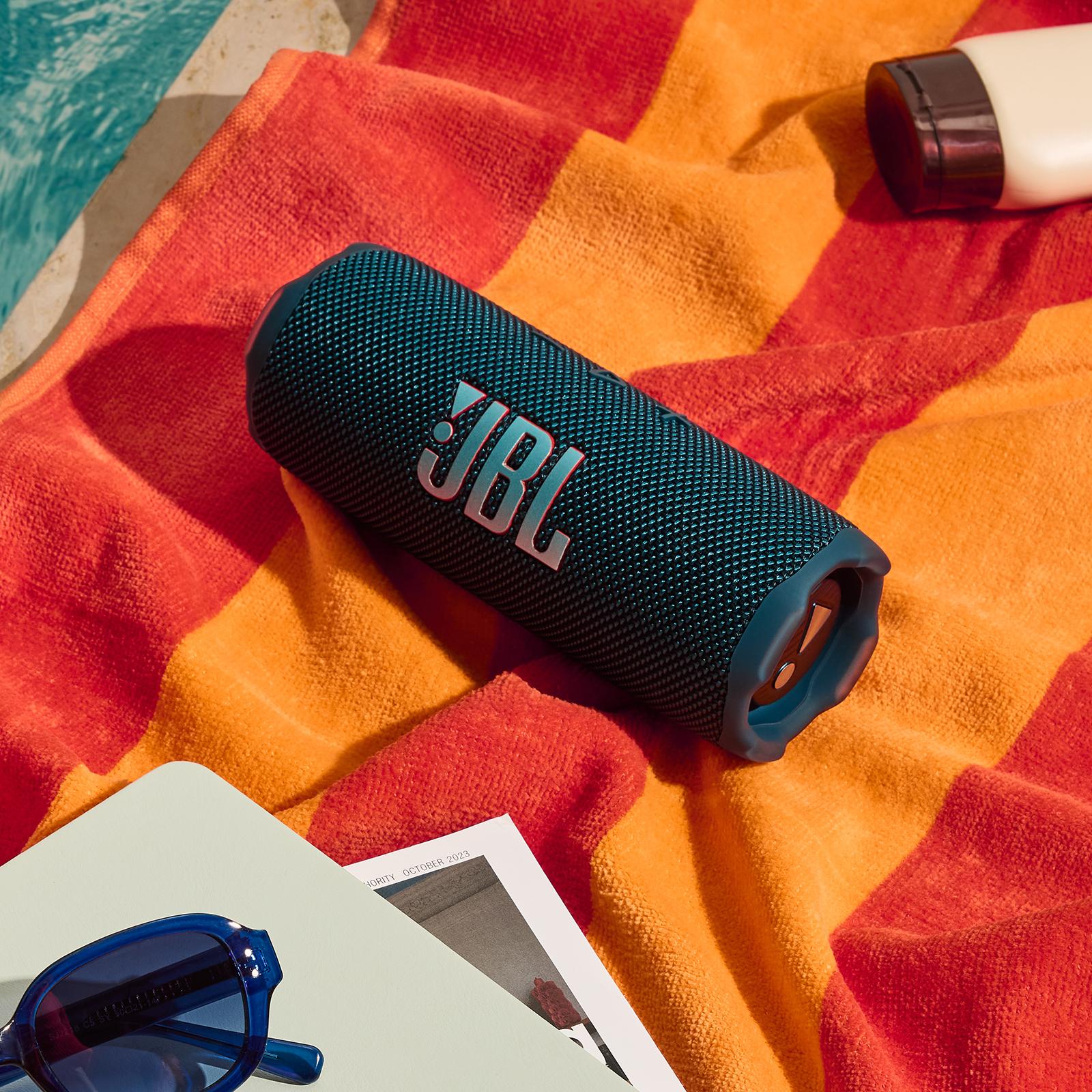 JBL, Flip 7 Portable Waterproof Speaker | Zola