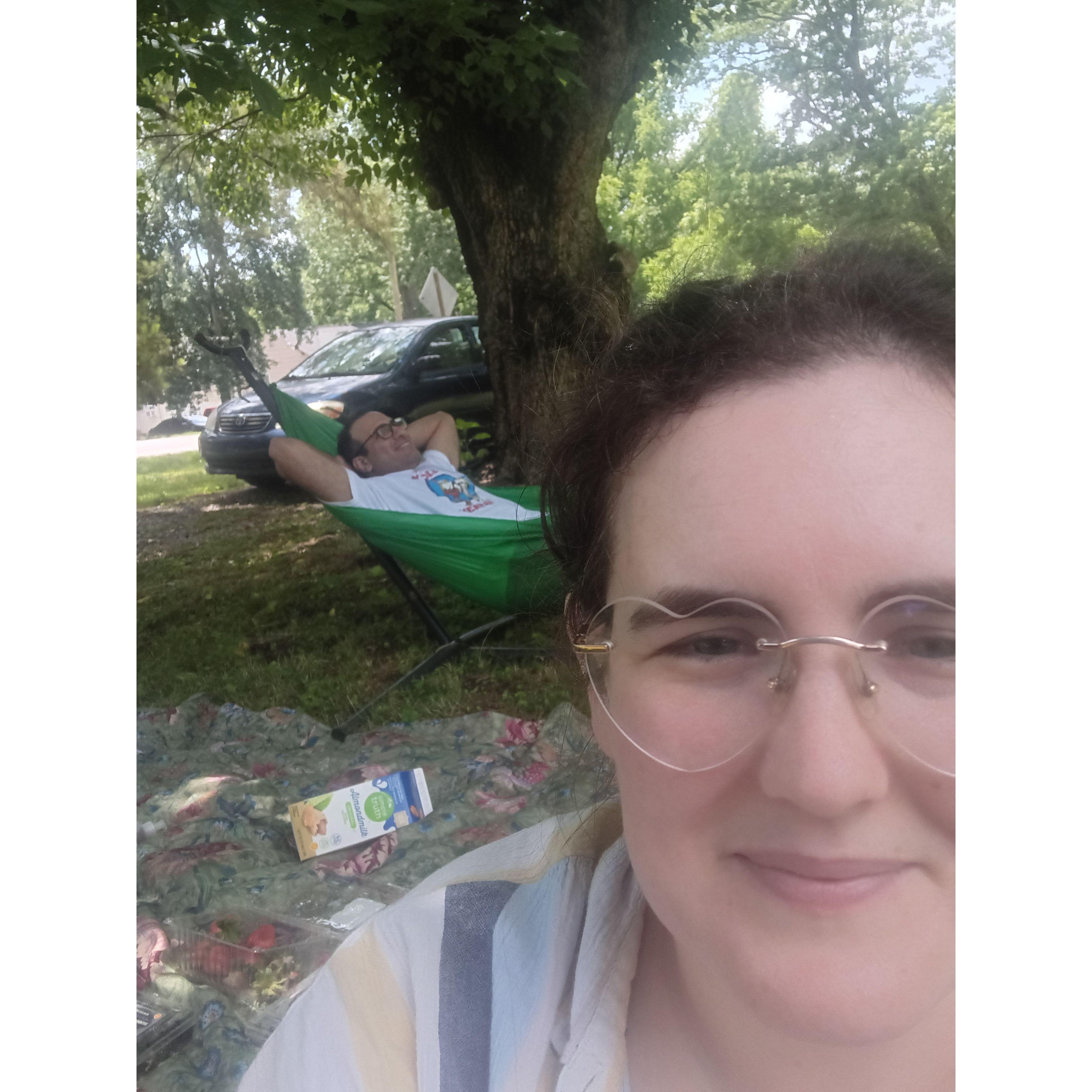 We love picnics.