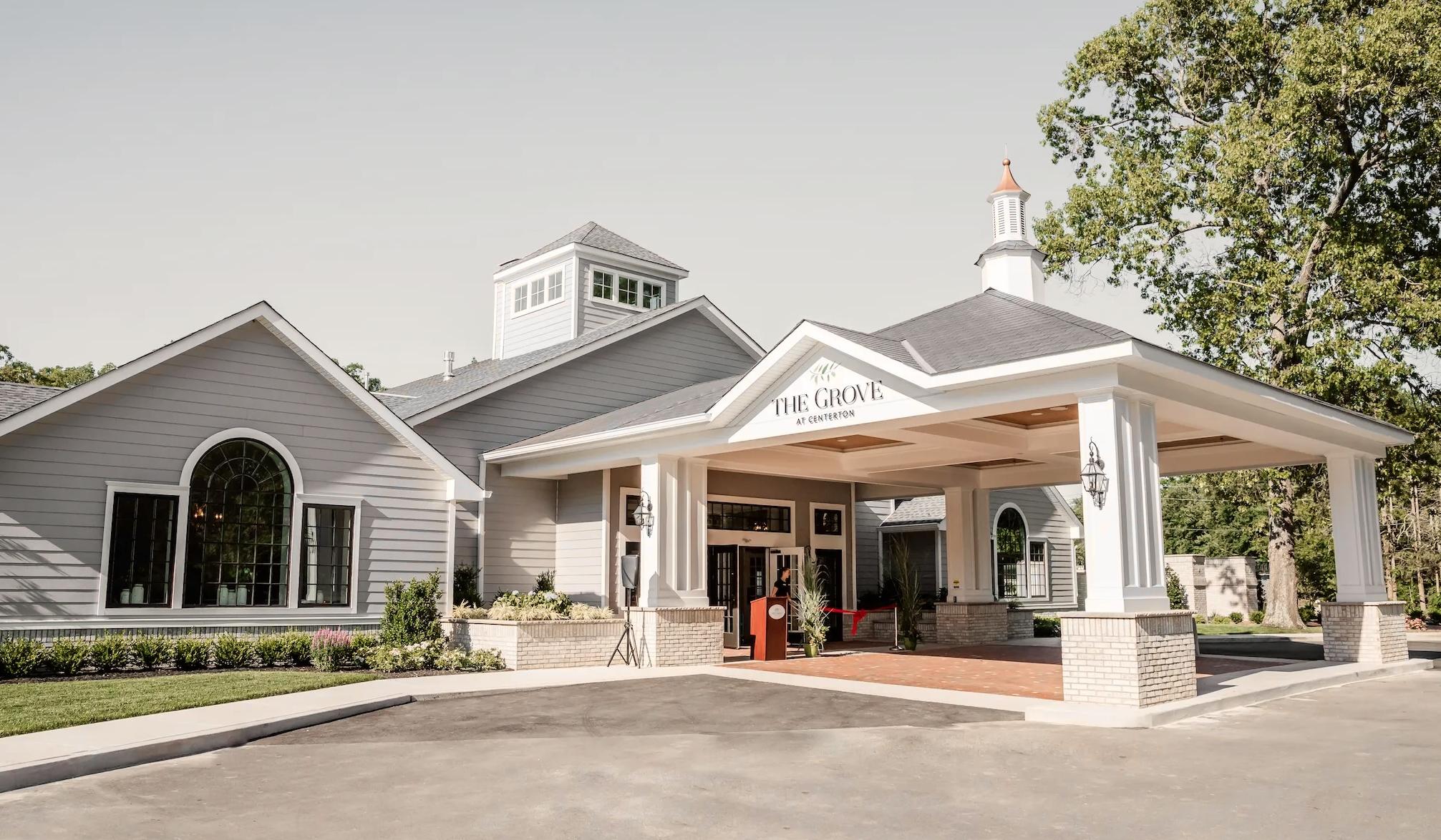 The Wedding Website of Brooke Nolan and Dylan Bendzynski