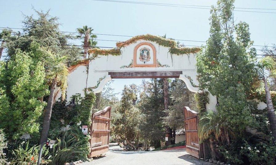 The Wedding Website of Caitlin Hillygus and Harrison Martell