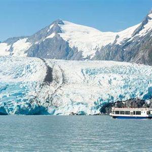 Glacier Viewing Excursion in Alaska- Honeymoon
