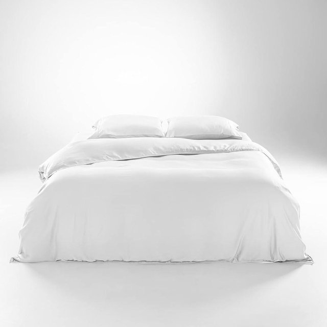 Olive + Crate Tencel Eucalyptus Cooling Duvet Cover Set - Hypoallergenic, Lyocell Tencel Duvet Cover - Soft, Temperature Regulating with Hidden Button Closure & Corner Ties - Queen Size [White Snow]