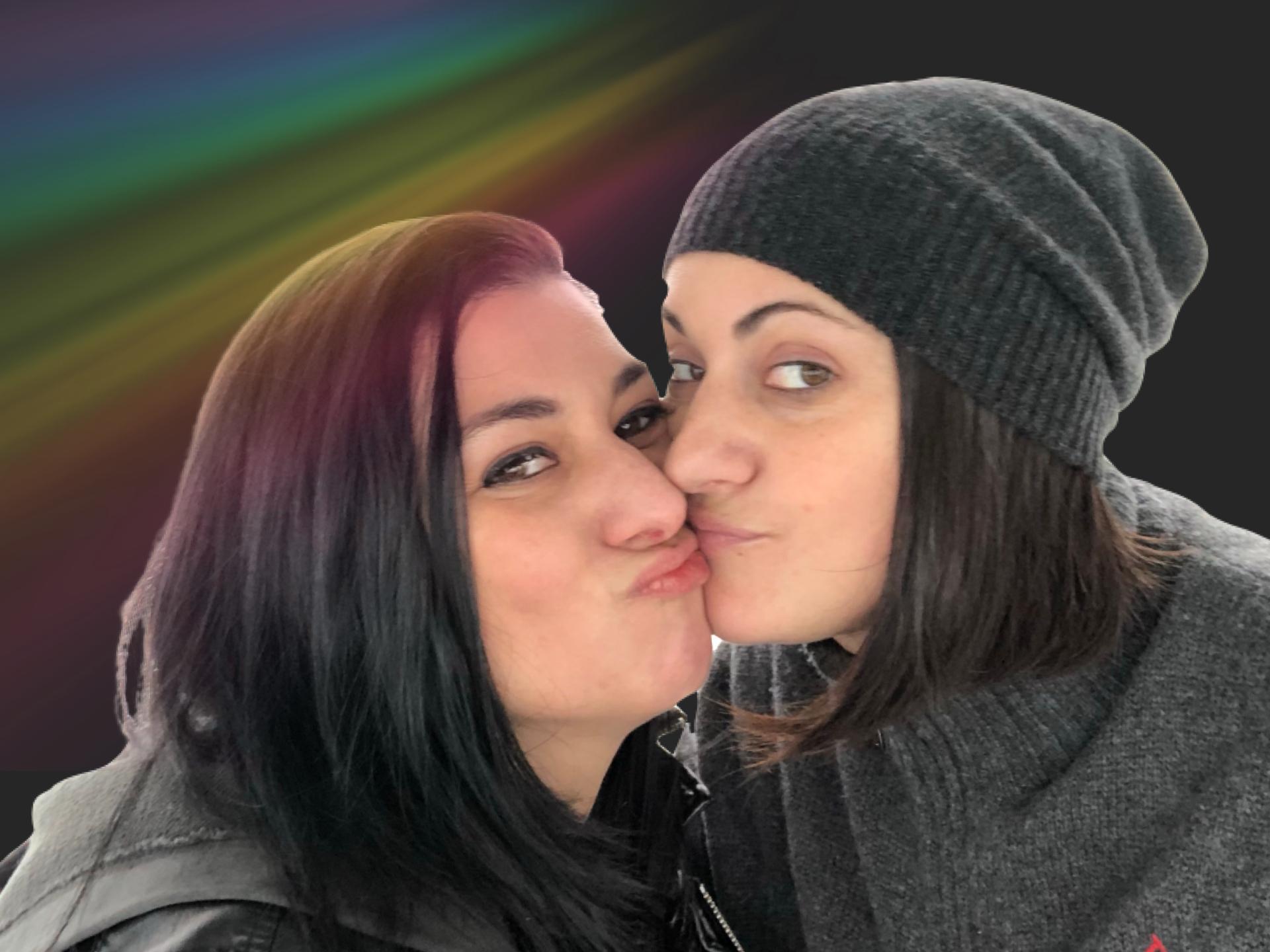 The Wedding Website of Lina Lanovoi and Lindsay Stravino