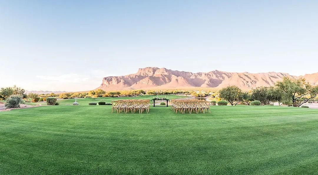 The Wedding Website of Amari Mclean and Kadar Vannoy