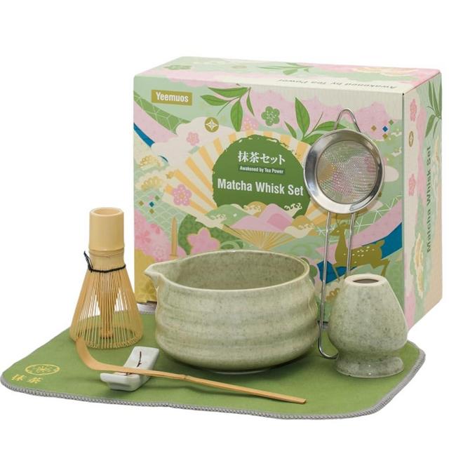 YEEMUOS Matcha whisk Set,7 Pcs Matcha Making Kit with whisk Whisk, Ceramic Bowl, Sifter, Scoop, Holder, Stand, and Tea Towel for Ultimate Matcha Experience（Mottled Green）