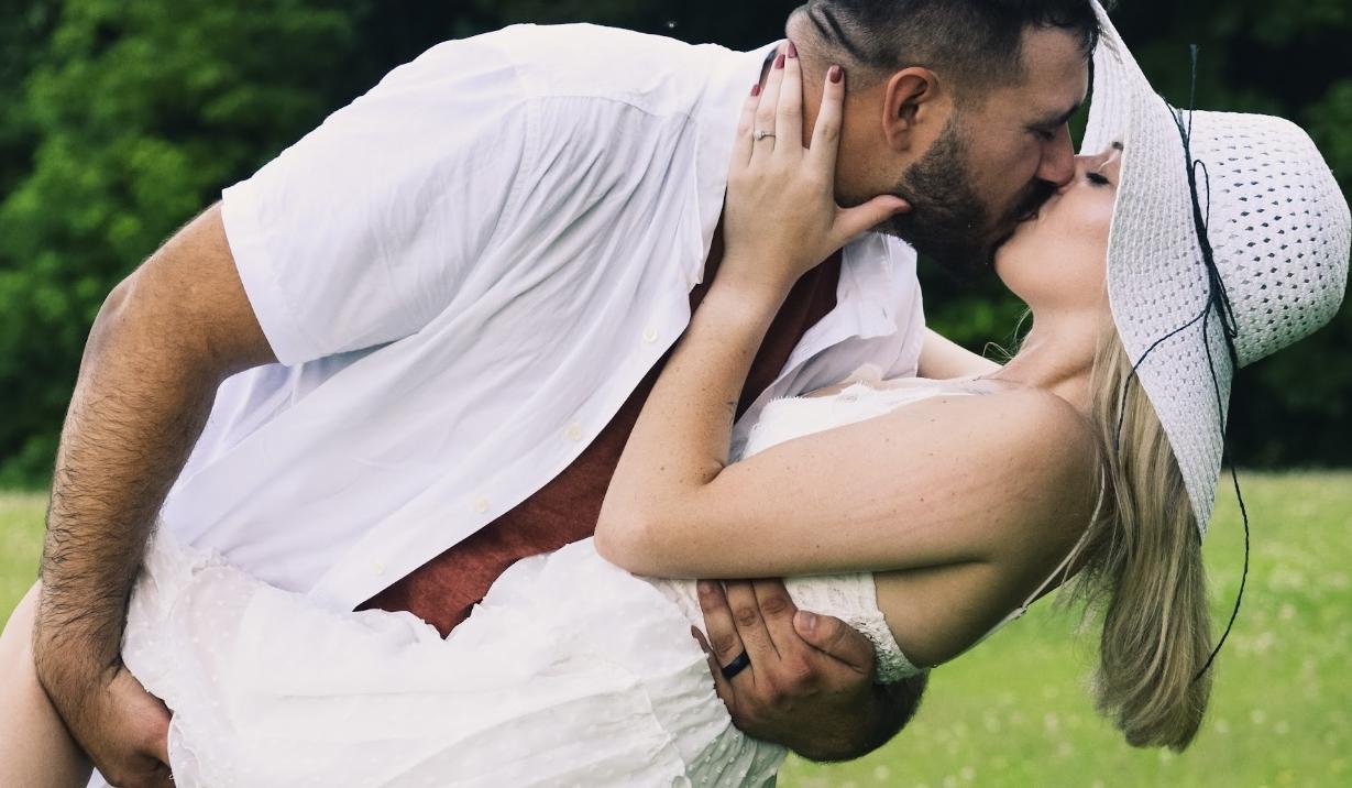 The Wedding Website of Hannah Sutherland and John Bagdonavicius