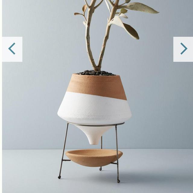 Dipped clay pot + stand