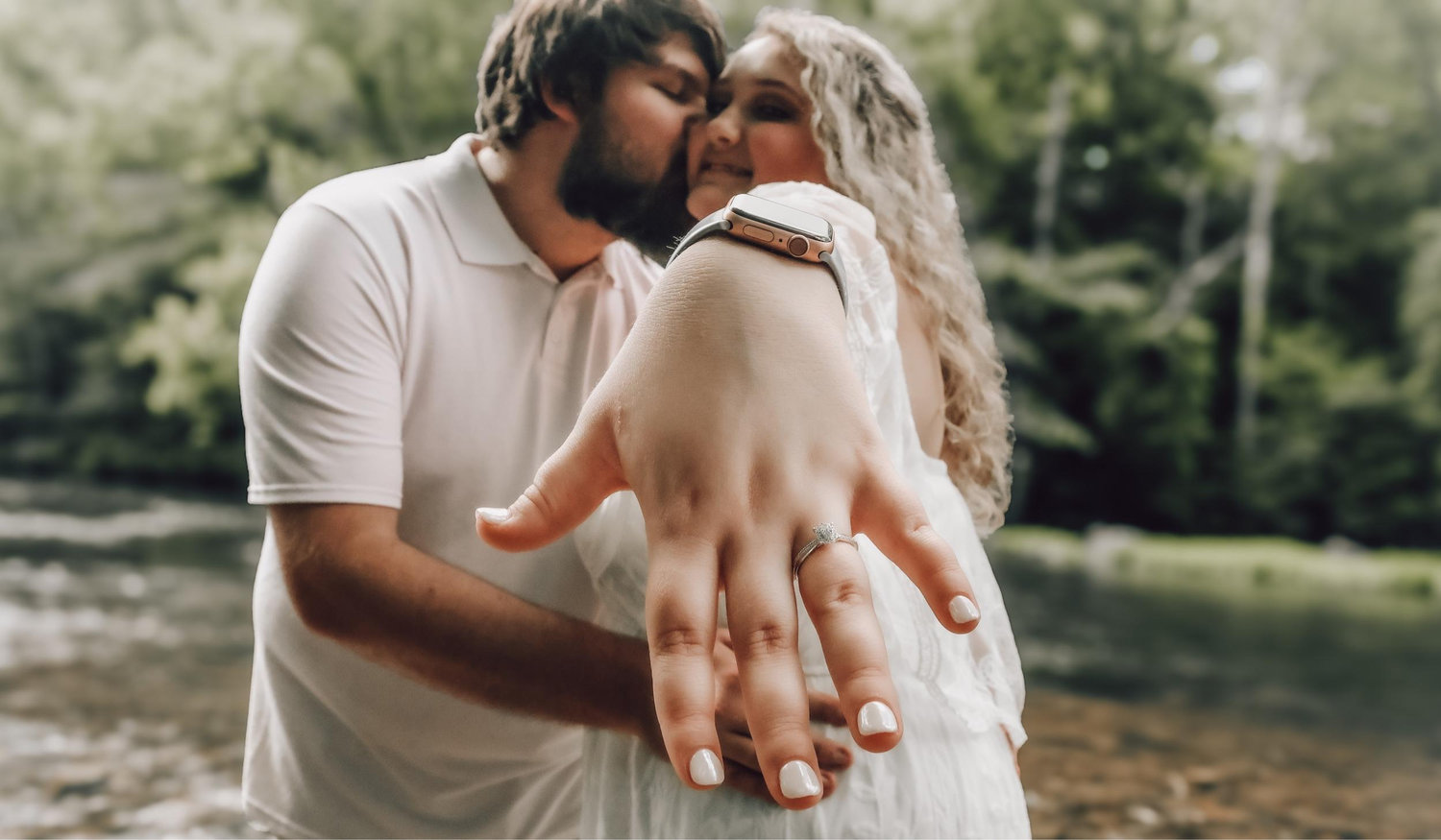 The Wedding Website of Elizabeth Jones and Kameron Hall