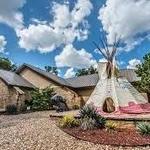 Museum of Native American History