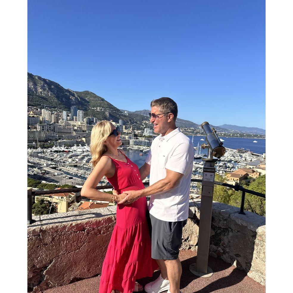 Lali took this photo of us in Monte Carlo while we were practicing our dip.