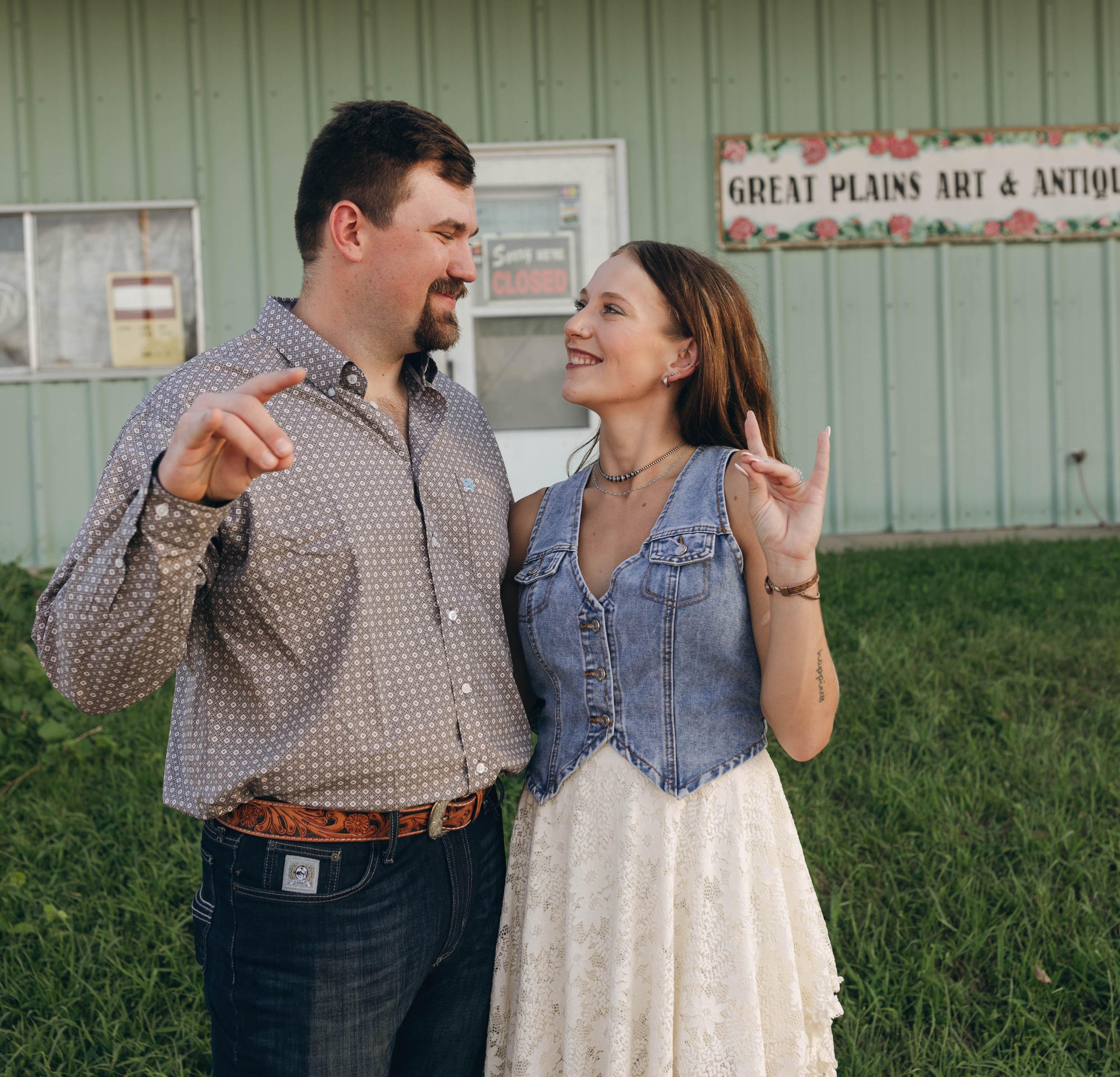 The Wedding Website of Nathan Bartling and Claire Cornell