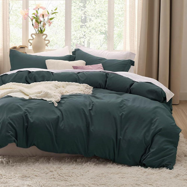 Bedsure Forest Green Oversized King Duvet Cover - 3 Pieces Prewashed Cotton-Like Extra Soft Bedding Set, Includes 1 Duvet Cover 120x98 Inches with Zipper Closure & 2 Pillow Shams, No Comforter