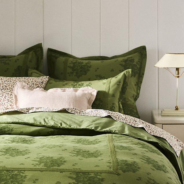 Nadia Cotton Solid Floral Embellished Duvet