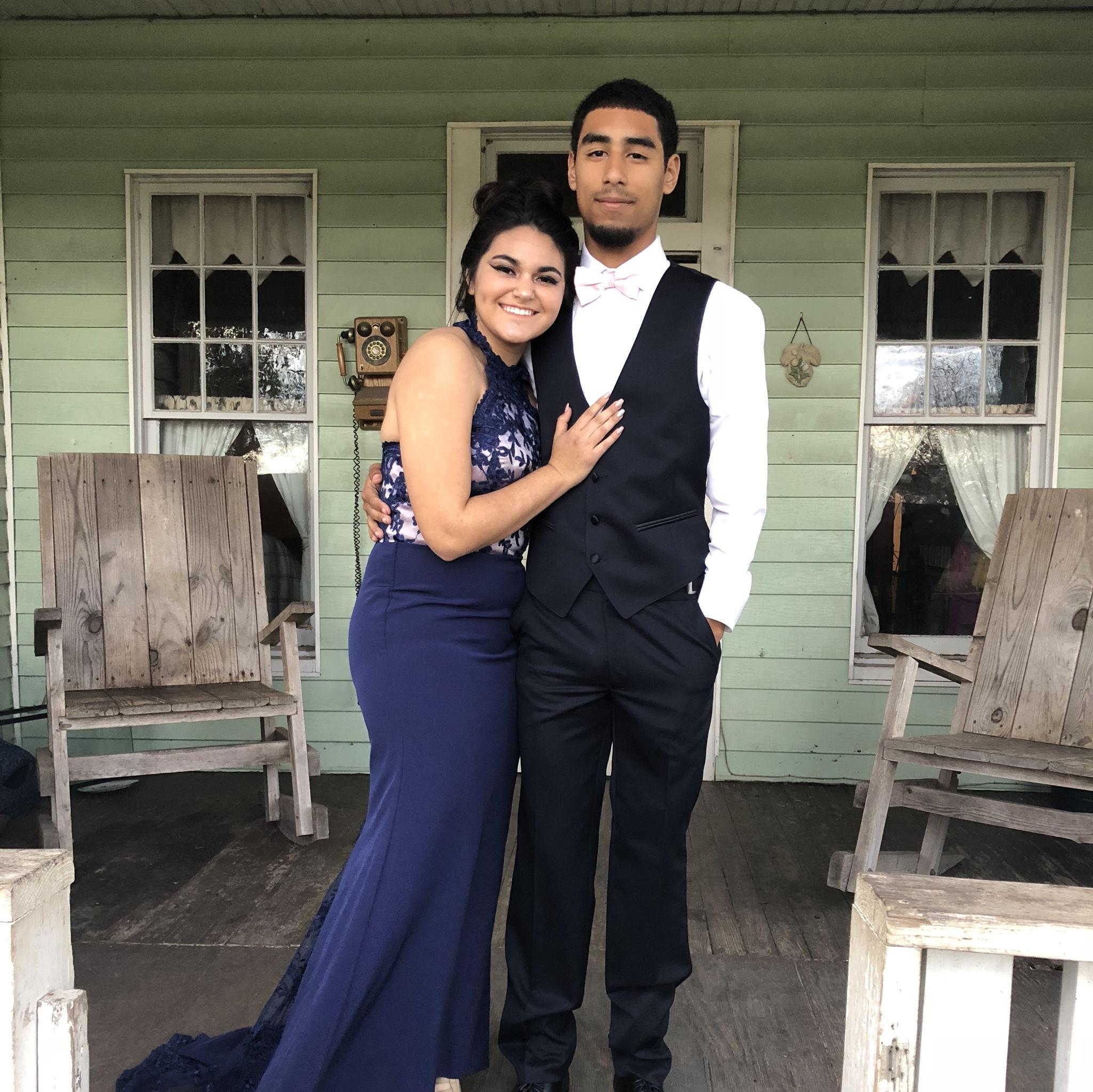 Kiana's junior prom
2018