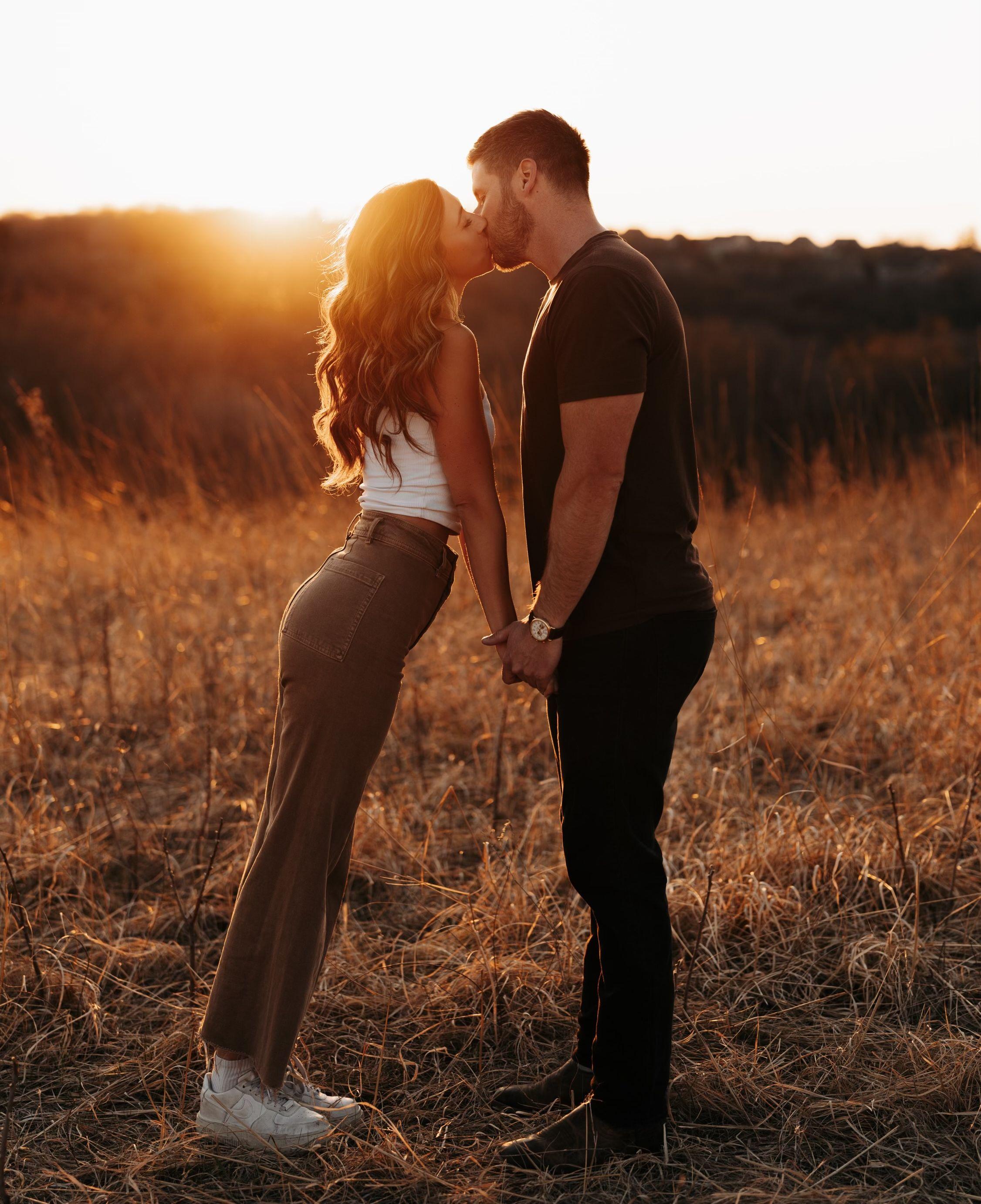 The Wedding Website of Janelle Flom and Drew Milner