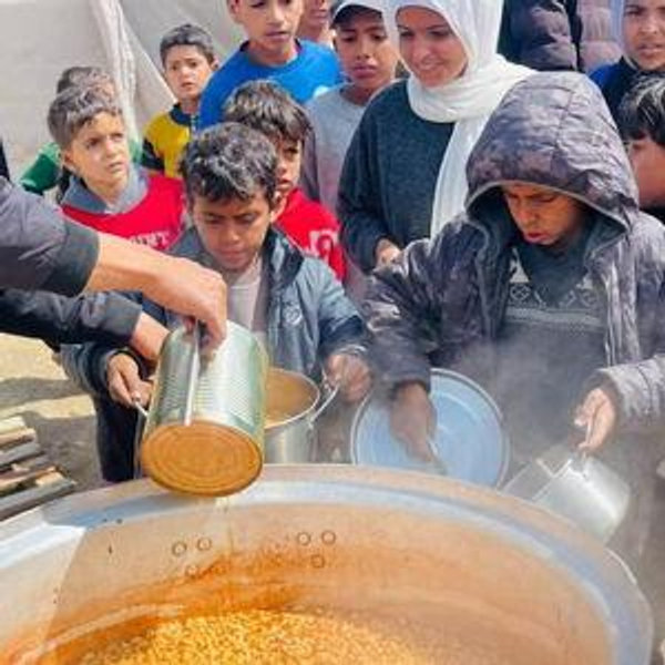 Donate to World Central Kitchen