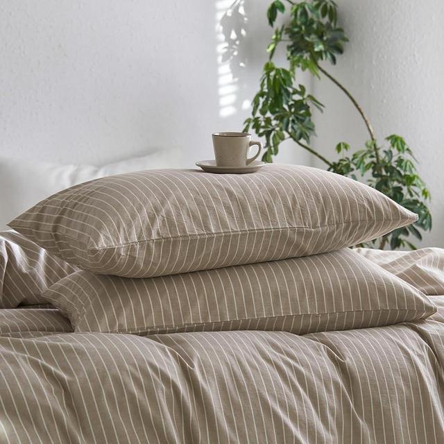 MooMee Bedding Pillowcases Striped Pack of 2 100% Washed Cotton Linen Like Textured Breathable Durable Soft Comfy (Tannish Linen Grey White Wide Stripes, King)