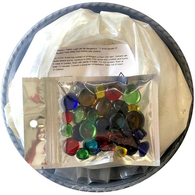 Grout 360 Stepping Stone Kit - Makes a Personalized 8-Inch Stepping Stone, 4 lbs. White Concrete Mixture, Assorted Glass Gems, and 8 inch Mold